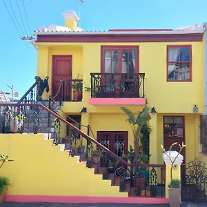Ami Vine House Guest house