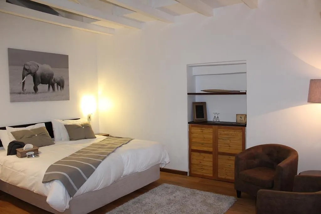 Guest house Africanhome Guesthouse Cape Town