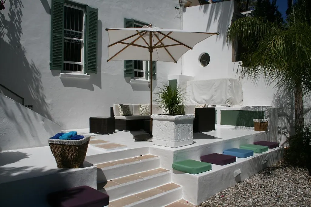 Africanhome Guesthouse Cape Town