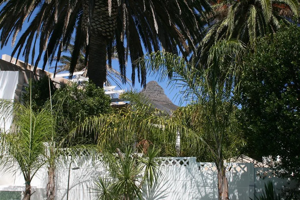 Africanhome Guesthouse Cape Town 4*,